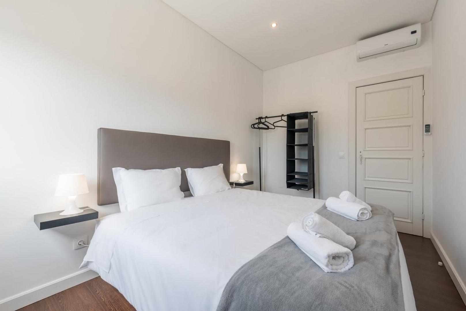 Guestready - Spacious Modern Stay In Porto 加亚新城 外观 照片