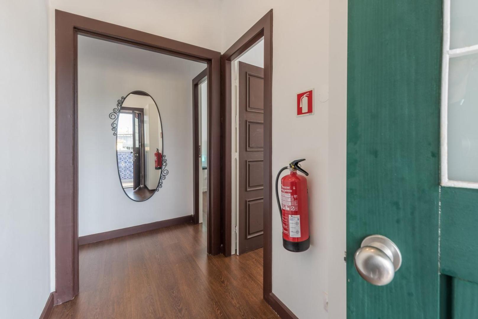 Guestready - Spacious Modern Stay In Porto 加亚新城 外观 照片